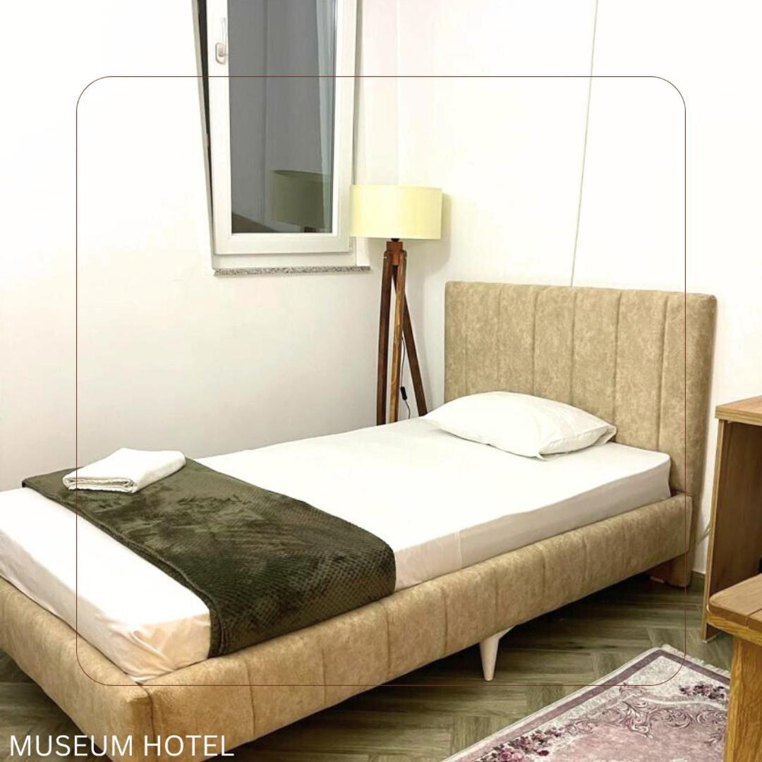 Museum Hotel Pristina Habitación foto